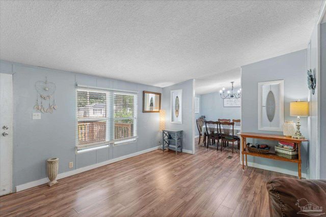 4485 Gainer Ave, Milton, FL 32583