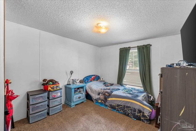 4485 Gainer Ave, Milton, FL 32583