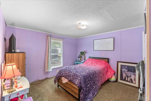 4485 Gainer Ave, Milton, FL 32583