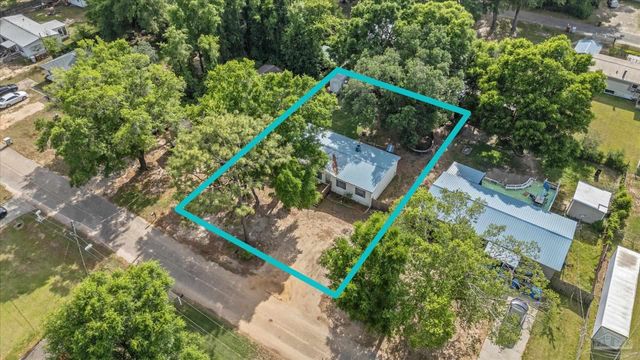 4485 Gainer Ave, Milton, FL 32583