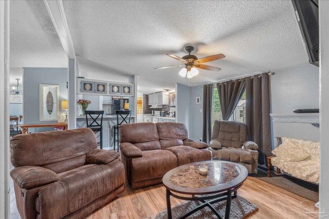 4485 Gainer Ave, Milton, FL 32583