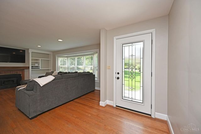 6866 Kenwood Road, Madeira, OH 45243
