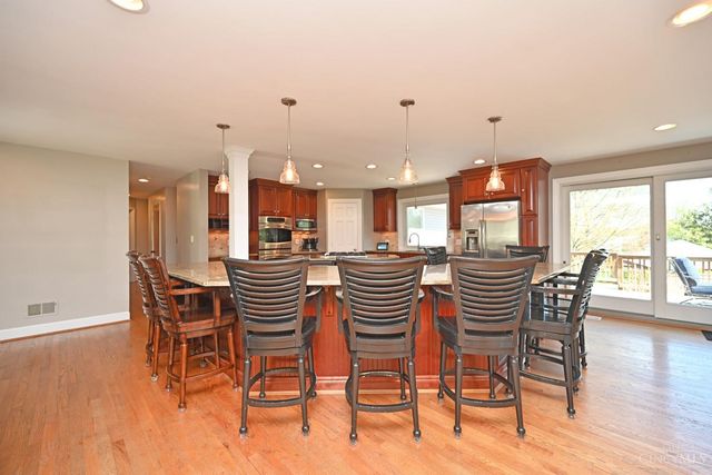 6866 Kenwood Road, Madeira, OH 45243