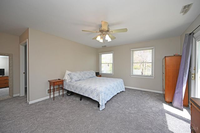 6866 Kenwood Road, Madeira, OH 45243