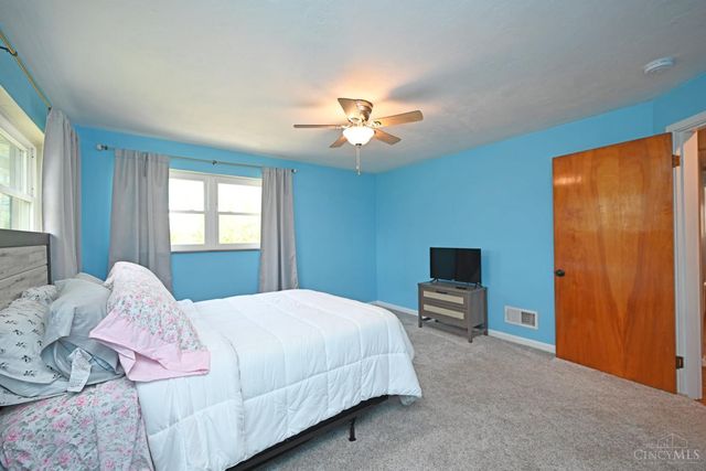6866 Kenwood Road, Madeira, OH 45243