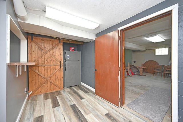 6866 Kenwood Road, Madeira, OH 45243