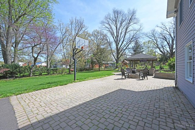 6866 Kenwood Road, Madeira, OH 45243