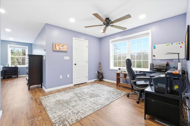 4 Cobblestone Place, Merrimack, NH 03054