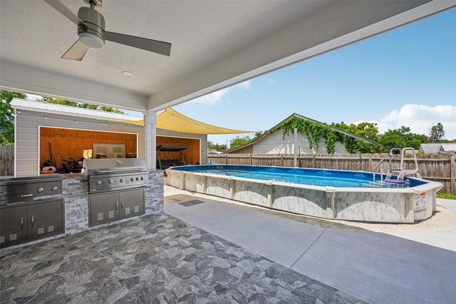 1414 SEFFNER VALRICO ROAD, Seffner, FL 33584