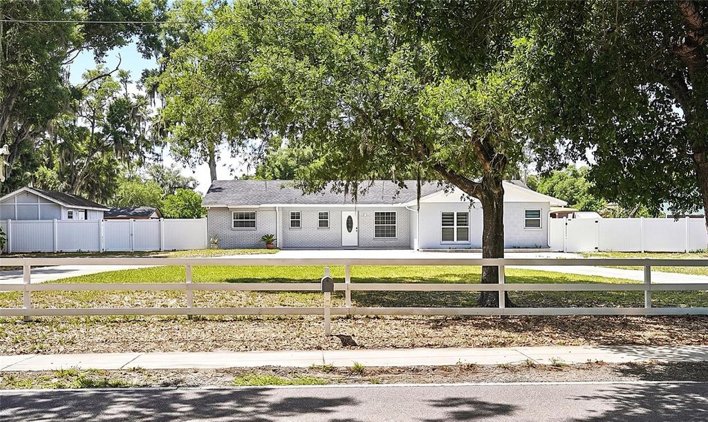 1414 SEFFNER VALRICO ROAD, Seffner, FL 33584