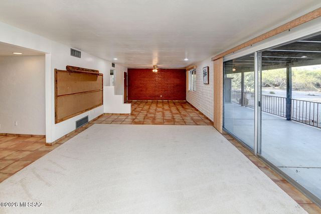 3520 N Melpomene Way, Tucson, AZ 85749