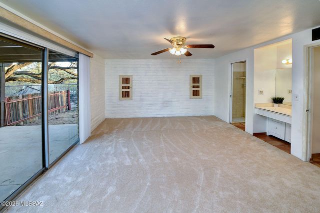 3520 N Melpomene Way, Tucson, AZ 85749