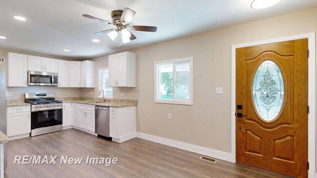 5885 McGrandy Road, Bridgeport Twp, MI 48722