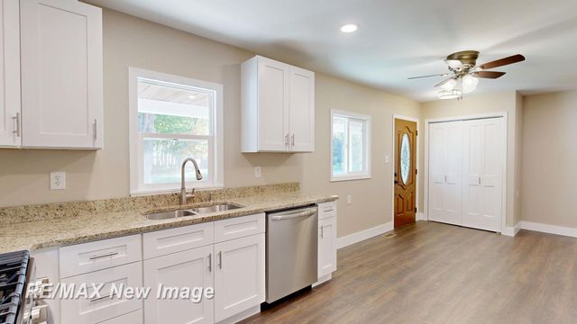 5885 McGrandy Road, Bridgeport Twp, MI 48722