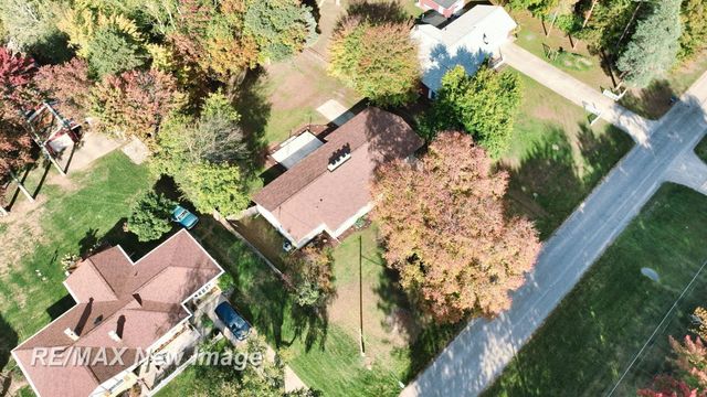 5885 McGrandy Road, Bridgeport Twp, MI 48722