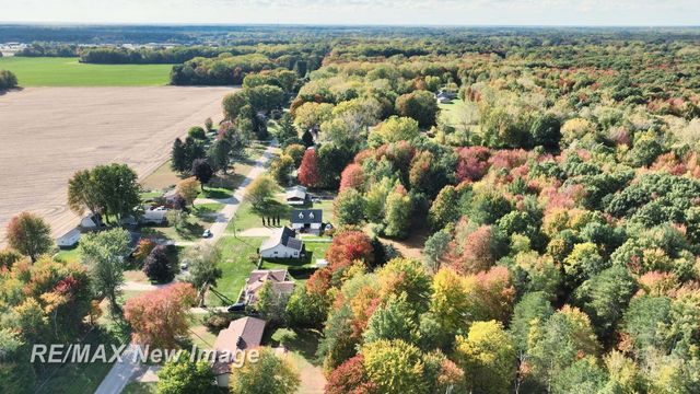 5885 McGrandy Road, Bridgeport Twp, MI 48722