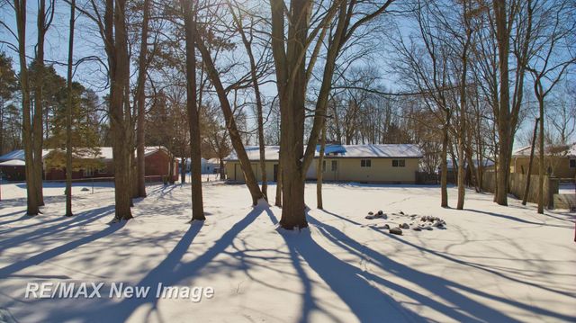 5885 McGrandy Road, Bridgeport Twp, MI 48722