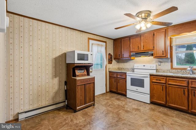 438 UNIONTOWN RD, Westminster, MD 21158