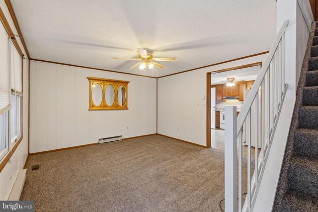 438 UNIONTOWN RD, Westminster, MD 21158