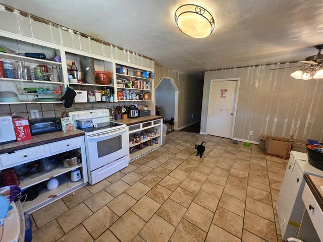 4030 HIGHWAY 371 HWY, Henning, TN 38041