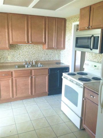217 ACORN DRIVE, Longwood, FL 32750