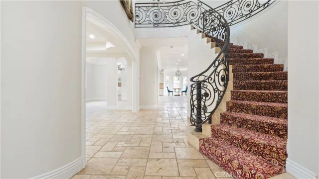 5128 Avenida Hacienda, Tarzana, CA 91356