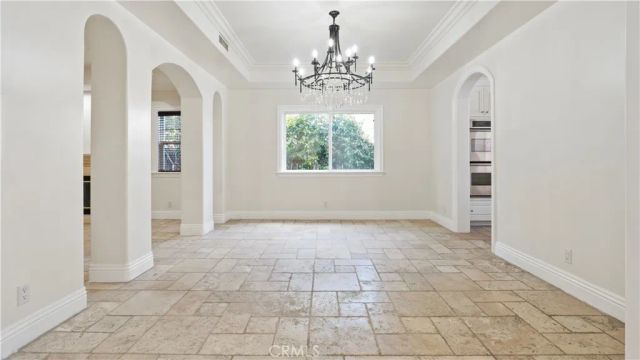 5128 Avenida Hacienda, Tarzana, CA 91356