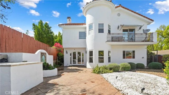 5128 Avenida Hacienda, Tarzana, CA 91356