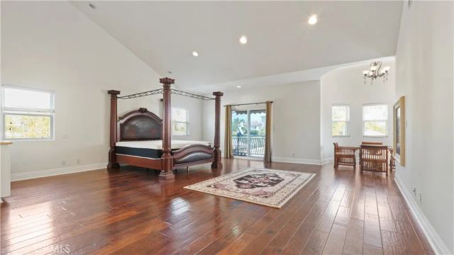 5128 Avenida Hacienda, Tarzana, CA 91356
