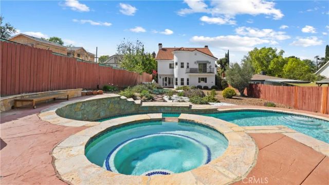 5128 Avenida Hacienda, Tarzana, CA 91356