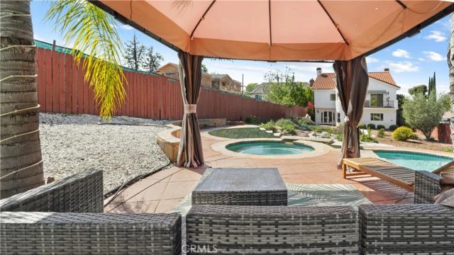 5128 Avenida Hacienda, Tarzana, CA 91356