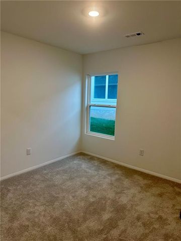 429 Valley View Drive, Tonganoxie, KS 66086