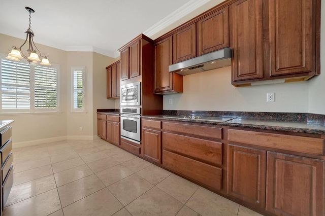 66 Argonaut Dr, Copperopolis, CA 95228