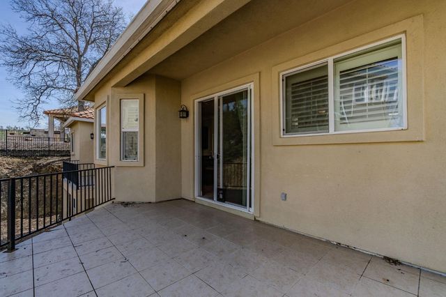66 Argonaut Dr, Copperopolis, CA 95228