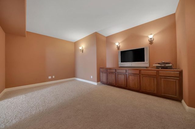 66 Argonaut Dr, Copperopolis, CA 95228