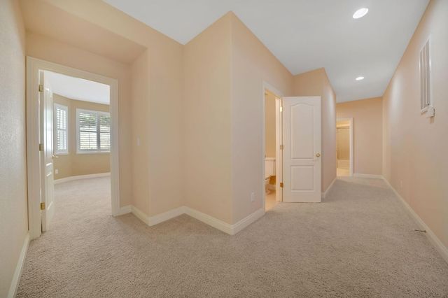 66 Argonaut Dr, Copperopolis, CA 95228