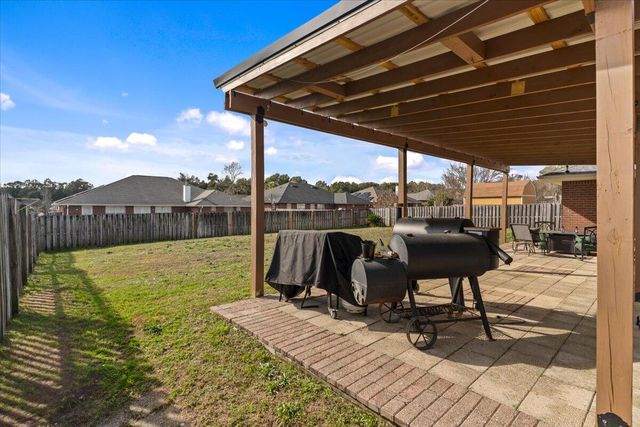 2145 Hagood Loop, Crestview, FL 32536