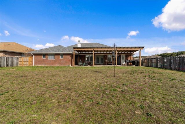 2145 Hagood Loop, Crestview, FL 32536