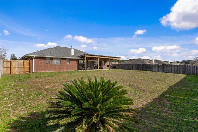 2145 Hagood Loop, Crestview, FL 32536