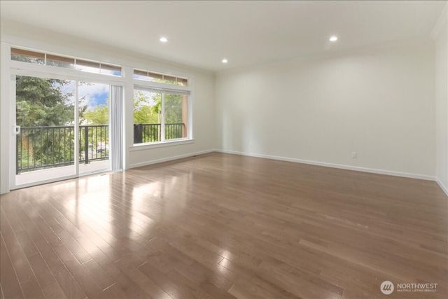 12722 35th AVE House D NE, Seattle, WA 98125