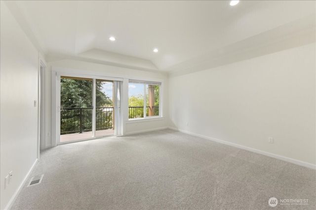 12722 35th AVE House D NE, Seattle, WA 98125