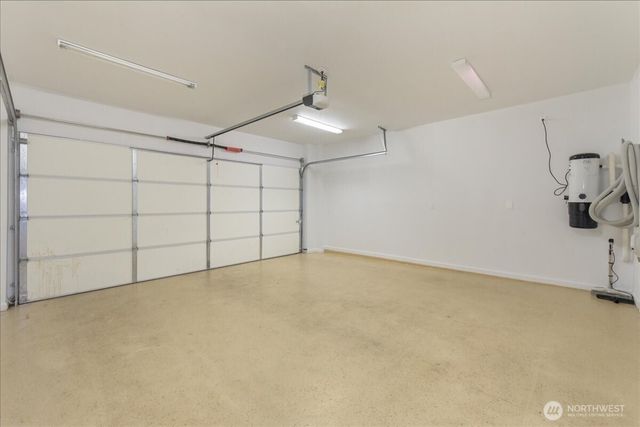 12722 35th AVE House D NE, Seattle, WA 98125