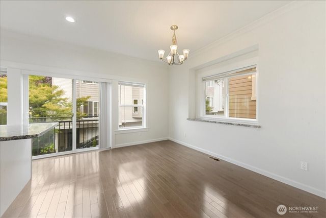 12722 35th AVE House D NE, Seattle, WA 98125