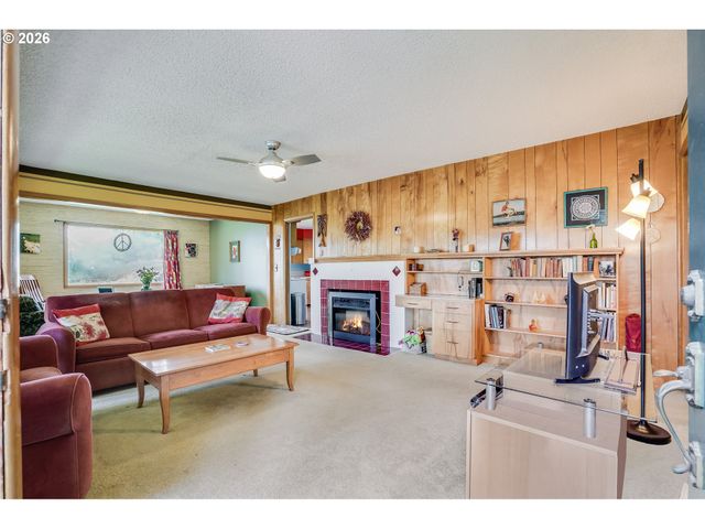 23175 Ne RIDGE Rd, Gaston, OR 97119