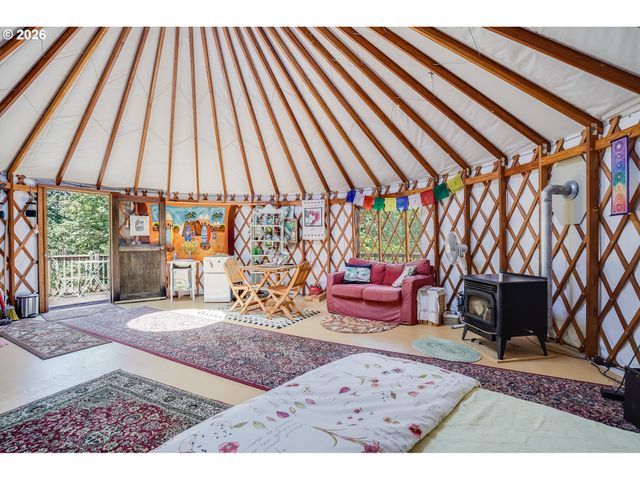 23175 Ne RIDGE Rd, Gaston, OR 97119