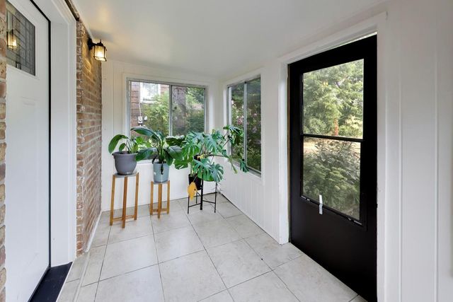 2711 Elgin Road, Evanston, IL 60201