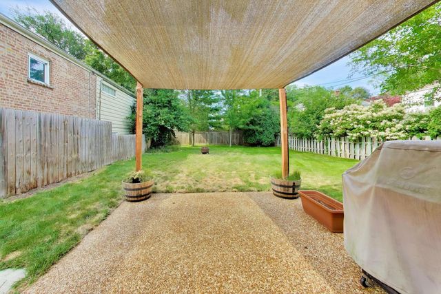 2711 Elgin Road, Evanston, IL 60201