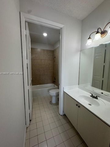 2288 NE 42 Avenue, Homestead, FL 33033