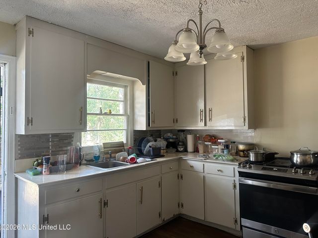 156 Wacker Drive, Jackson, MS 39206