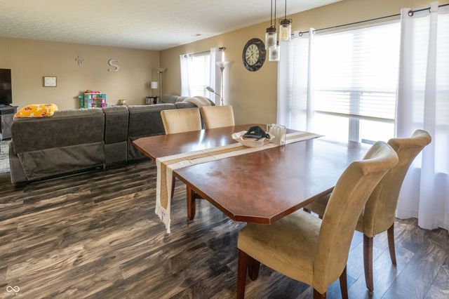 1134 Spring Meadow Court, Franklin, IN 46131